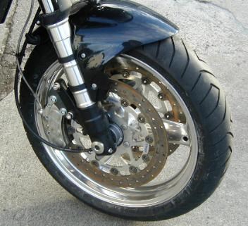 Umgebautes Motorrad Triumph Speed Triple 1050 von Hamann Motorrad-Technik GmbH - Bild 2 Umgebautes Motorrad Triumph Speed Triple 1050 von Hamann Motorrad-Technik GmbH - Bild 2