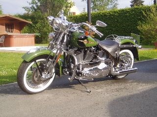 Umgebautes Motorrad Harley-Davidson Softail Heritage Springer FLSTS von Klesi - Bild 2