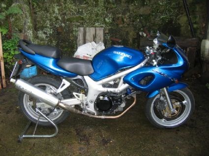 Umgebautes Motorrad Suzuki SV 650S von -Stone- - Bild 1 Umgebautes Motorrad Suzuki SV 650S von -Stone- - Bild 1