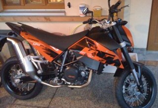 KTM 690 Supermoto KTM 690 Supermoto