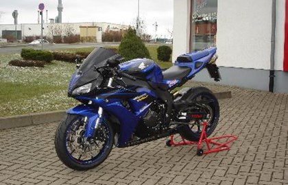 Honda CBR1000RR Fireblade Custom Bike Honda CBR1000RR Fireblade Custom Bike