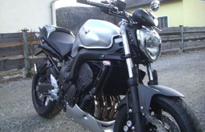 Yamaha FZ6-N S2 Custom Bike