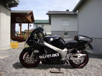 Umgebautes Motorrad Suzuki GSX-R 600 von andreas1001 - Bild 1