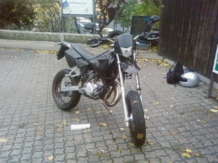Umgebautes Motorrad CPI Supermoto von CPImoto - Bild 1 Umgebautes Motorrad CPI Supermoto von CPImoto - Bild 1
