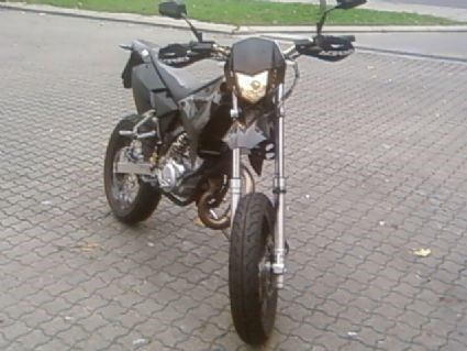 Umgebautes Motorrad CPI Supermoto von CPImoto - Bild 10 Umgebautes Motorrad CPI Supermoto von CPImoto - Bild 10