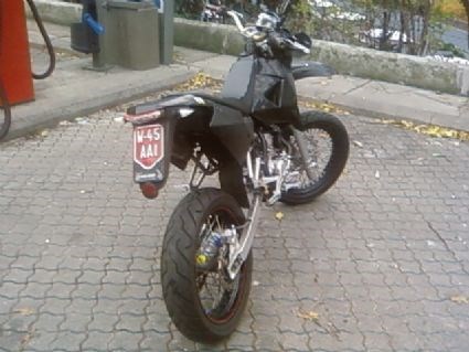Umgebautes Motorrad CPI Supermoto von CPImoto - Bild 4 Umgebautes Motorrad CPI Supermoto von CPImoto - Bild 4
