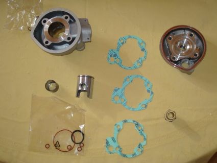 Umgebautes Motorrad Aprilia RS 50 Extrema von Forsti5 - Bild 4 Umgebautes Motorrad Aprilia RS 50 Extrema von Forsti5 - Bild 4