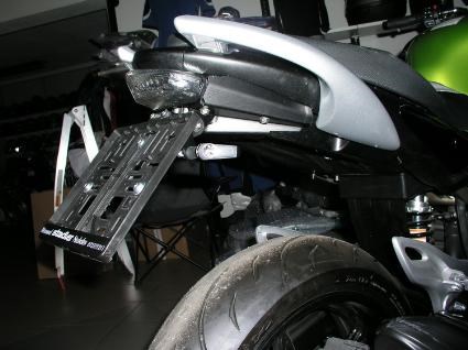 Umgebautes Motorrad Suzuki SFV 650 Gladius von Team Stadler GmbH - Bild 2 Umgebautes Motorrad Suzuki SFV 650 Gladius von Team Stadler GmbH - Bild 2