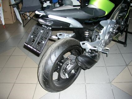 Umgebautes Motorrad Suzuki SFV 650 Gladius von Team Stadler GmbH - Bild 3 Umgebautes Motorrad Suzuki SFV 650 Gladius von Team Stadler GmbH - Bild 3