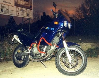 Umgebautes Motorrad Cagiva Elefant 750 von Magicfinger - Bild 1 Umgebautes Motorrad Cagiva Elefant 750 von Magicfinger - Bild 1