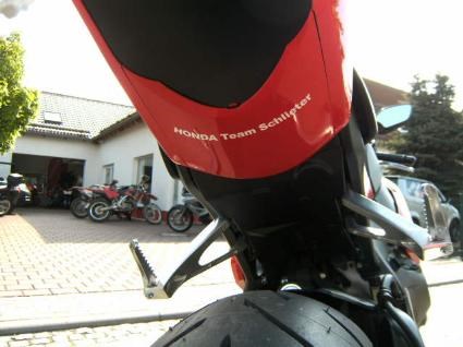 Umgebautes Motorrad Honda CBR1000RR Fireblade von Zweiradtechnik Jörg Schlieter - Bild 7 Umgebautes Motorrad Honda CBR1000RR Fireblade von Zweiradtechnik Jörg Schlieter - Bild 7