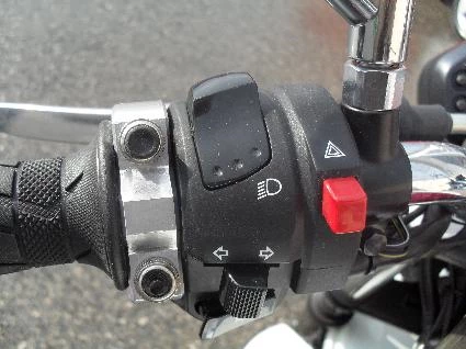 Umbgebautes Motorrad Suzuki SFV 650 Gladius Bild 2: Umbgebautes Motorrad Suzuki SFV 650 Gladius