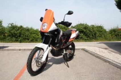 Umgebautes Motorrad KTM 690 LC4 Rally von KTM BRAUMANDL - Bild 2 Umgebautes Motorrad KTM 690 LC4 Rally von KTM BRAUMANDL - Bild 2
