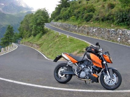 Umgebautes Motorrad KTM 990 Super Duke von bruegglerp - Bild 1 Umgebautes Motorrad KTM 990 Super Duke von bruegglerp - Bild 1