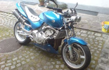 Honda CB 600 F Hornet Custom Bike