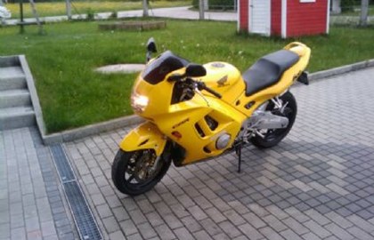 Honda CBR 600 F Custom Bike