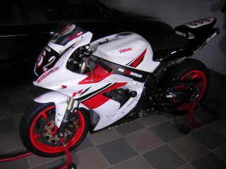 Yamaha R1 Custom Bike Yamaha R1 Custom Bike