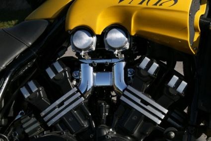 Umgebautes Motorrad Yamaha V-Max VMX 1200 von vmax-lady - Bild 2 Umgebautes Motorrad Yamaha V-Max VMX 1200 von vmax-lady - Bild 2