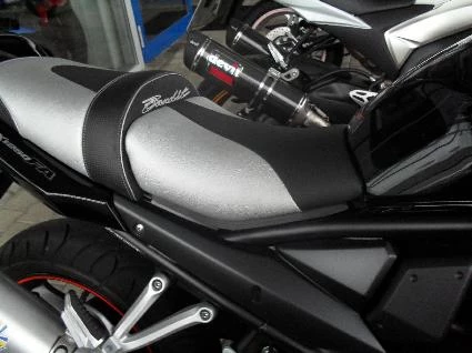 Umbgebautes Motorrad Suzuki Bandit 1250 Bild 6: Umbgebautes Motorrad Suzuki Bandit 1250