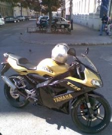Yamaha TZR 50 Custom Bike