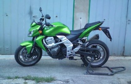 Kawasaki Z 750 Custom Bike