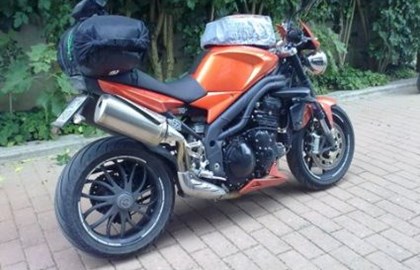 Triumph Speed Triple 1050 Custom Bike