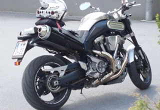 Yamaha MT-01 Yamaha MT-01