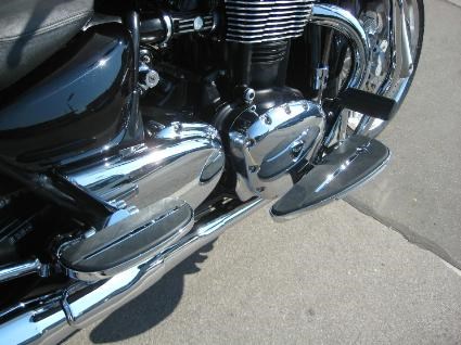 Umgebautes Motorrad Triumph Thunderbird von IL MOTO  Motorradhandel und Reparaturwerkstätte GesmbH - Bild 6 Umgebautes Motorrad Triumph Thunderbird von IL MOTO  Motorradhandel und Reparaturwerkstätte GesmbH - Bild 6