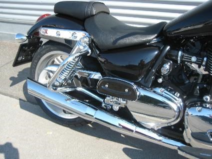 Umgebautes Motorrad Triumph Thunderbird von IL MOTO  Motorradhandel und Reparaturwerkstätte GesmbH - Bild 7 Umgebautes Motorrad Triumph Thunderbird von IL MOTO  Motorradhandel und Reparaturwerkstätte GesmbH - Bild 7