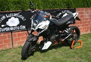 KTM 690 Duke