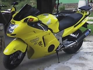 Umgebautes Motorrad Honda CBR 1100 XX Super Blackbird von hans450 - Bild 1 Umgebautes Motorrad Honda CBR 1100 XX Super Blackbird von hans450 - Bild 1