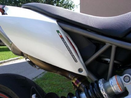 Umgebautes Motorrad Aprilia Dorsoduro 750 von lucky31 - Bild 1 Umgebautes Motorrad Aprilia Dorsoduro 750 von lucky31 - Bild 1