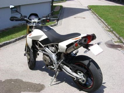 Umgebautes Motorrad Aprilia Dorsoduro 750 von lucky31 - Bild 2 Umgebautes Motorrad Aprilia Dorsoduro 750 von lucky31 - Bild 2
