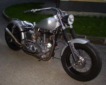 Umgebautes Motorrad BSA B 31 von Alibaert - Bild 1 Umgebautes Motorrad BSA B 31 von Alibaert - Bild 1