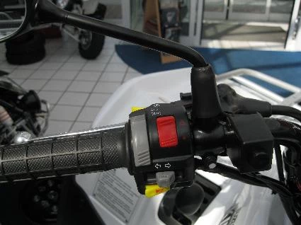 Umbgebautes Motorrad Suzuki KingQuad 750AXi 4x4 Bild 10: Umbgebautes Motorrad Suzuki KingQuad 750AXi 4x4