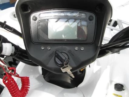 Umbgebautes Motorrad Suzuki KingQuad 750AXi 4x4 Bild 9: Umbgebautes Motorrad Suzuki KingQuad 750AXi 4x4