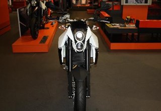 KTM 990 Supermoto R KTM 990 Supermoto R