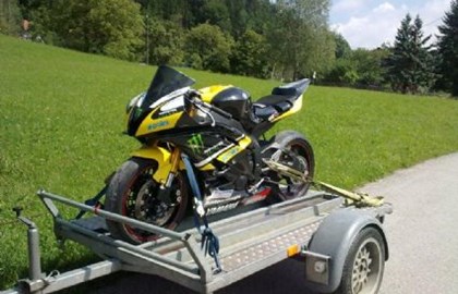 Yamaha YZF-R6R Custom Bike Yamaha YZF-R6R Custom Bike