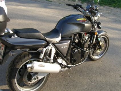 Umgebautes Motorrad Honda CB 1000 Big One / CB1 von SZA78 - Bild 5 Umgebautes Motorrad Honda CB 1000 Big One / CB1 von SZA78 - Bild 5