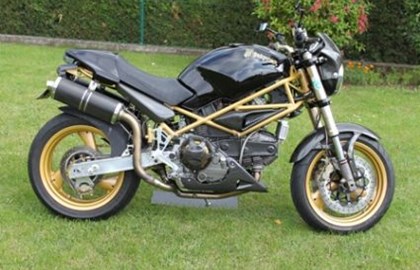 Ducati Monster 900 Custom Bike