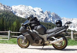 Honda CBR 1100 XX Super Blackbird Honda CBR 1100 XX Super Blackbird