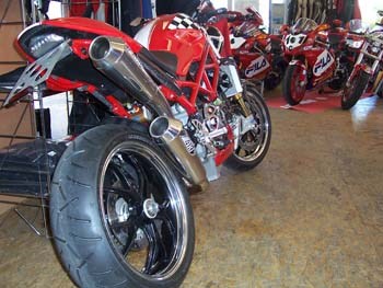 Umgebautes Motorrad Ducati Monster S4RS von Schilling IM Racing GmbH & Co. KG - Bild 7 Umgebautes Motorrad Ducati Monster S4RS von Schilling IM Racing GmbH & Co. KG - Bild 7