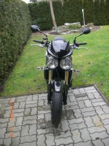 Umgebautes Motorrad Triumph Speed Triple 1050 von Raffi1972 - Bild 4 Umgebautes Motorrad Triumph Speed Triple 1050 von Raffi1972 - Bild 4