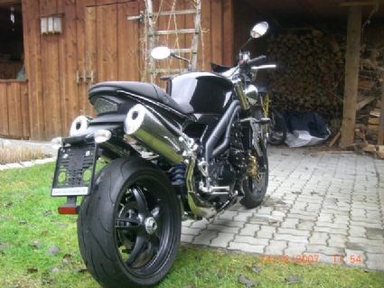 Umgebautes Motorrad Triumph Speed Triple 1050 von Raffi1972 - Bild 5 Umgebautes Motorrad Triumph Speed Triple 1050 von Raffi1972 - Bild 5