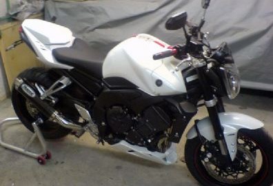 Yamaha FZ1 Custom Bike