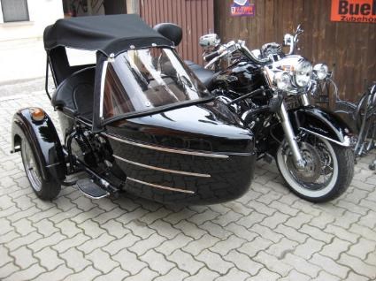 Umgebautes Motorrad Harley-Davidson Road King Classic FLHRC von Spocks Motorcycles GmbH - Bild 2 Umgebautes Motorrad Harley-Davidson Road King Classic FLHRC von Spocks Motorcycles GmbH - Bild 2