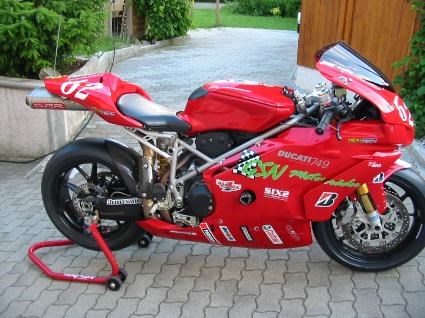 Umgebautes Motorrad Ducati 999S von GSN Motorraeder - Bild 4 Umgebautes Motorrad Ducati 999S von GSN Motorraeder - Bild 4