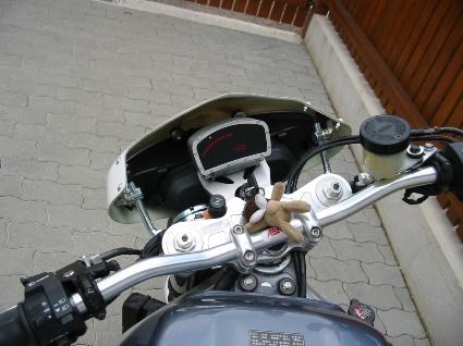 Umgebautes Motorrad Honda CBR 900 RR Fireblade von GSN Motorraeder - Bild 7 Umgebautes Motorrad Honda CBR 900 RR Fireblade von GSN Motorraeder - Bild 7