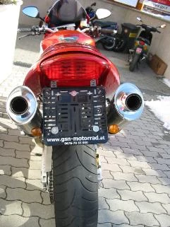 Umbgebautes Motorrad Honda VTR 1000 F Fire Storm Bild 9: Umbgebautes Motorrad Honda VTR 1000 F Fire Storm