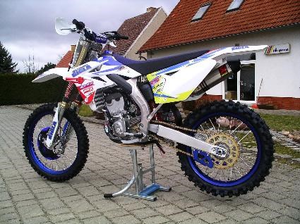 Umgebautes Motorrad Suzuki RM-Z250 von Motorradsport GIGLA GbR - Bild 4 Umgebautes Motorrad Suzuki RM-Z250 von Motorradsport GIGLA GbR - Bild 4